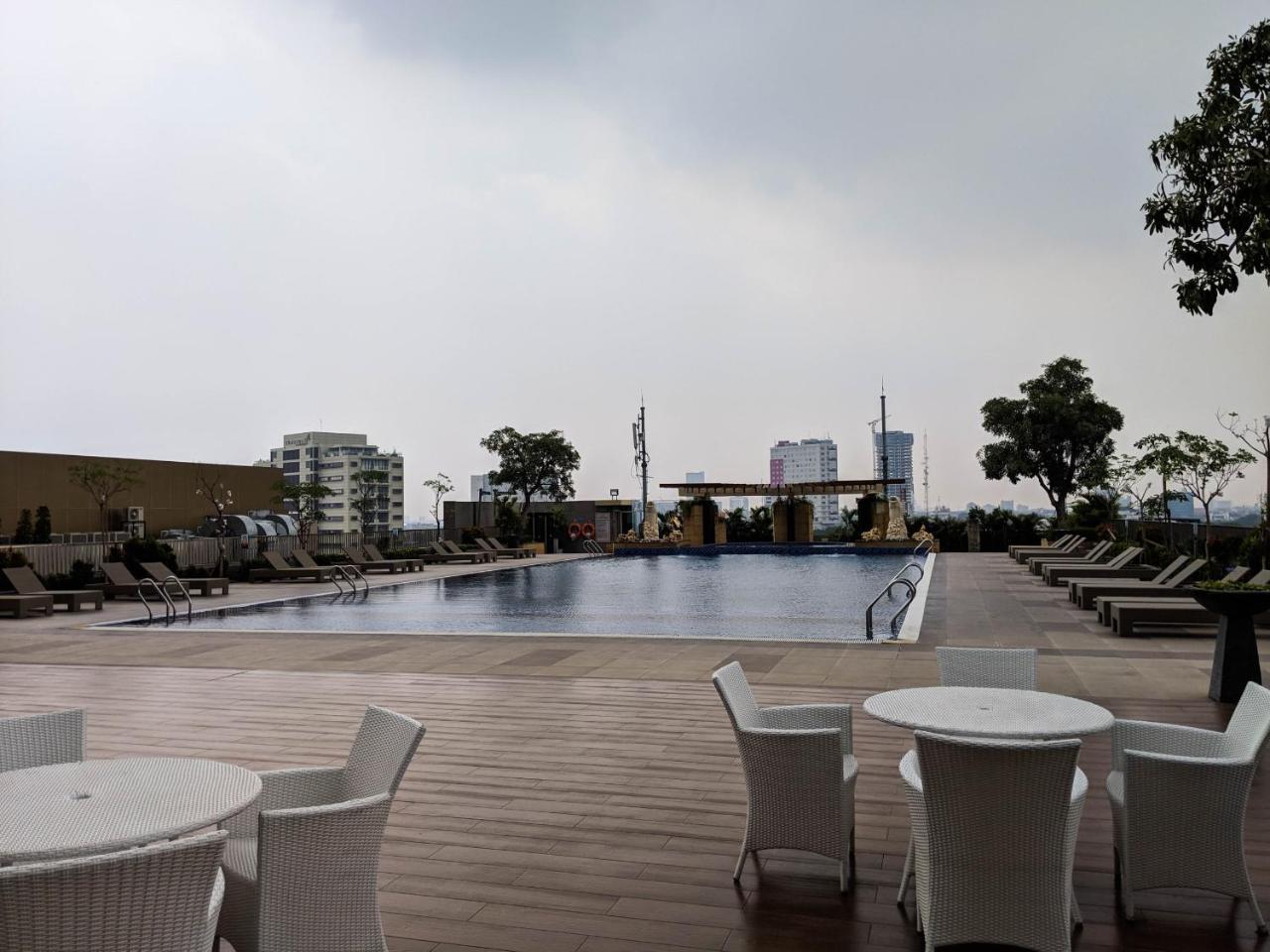Strategic 2Br Apartment At Trillium Residence By Travelio Surabaya Exterior photo